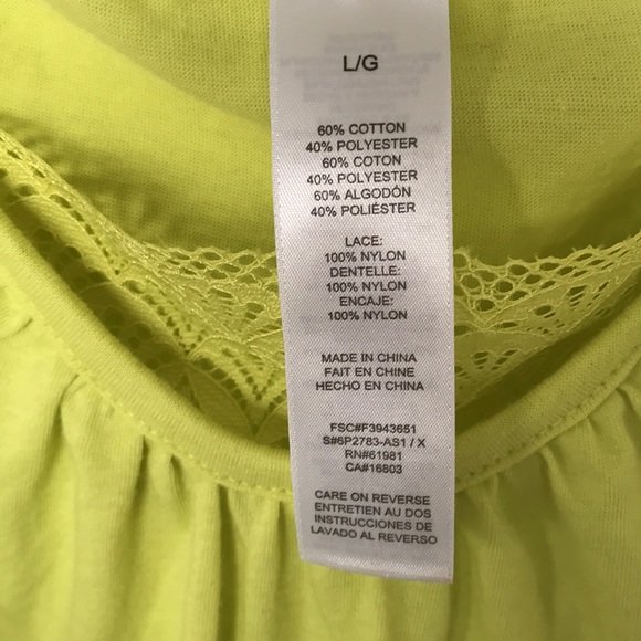 YELLOWISH GREEN LARGE CAMISOLE NEVER WORN EXCELLENT CONDITION - Picture 2 of 4
